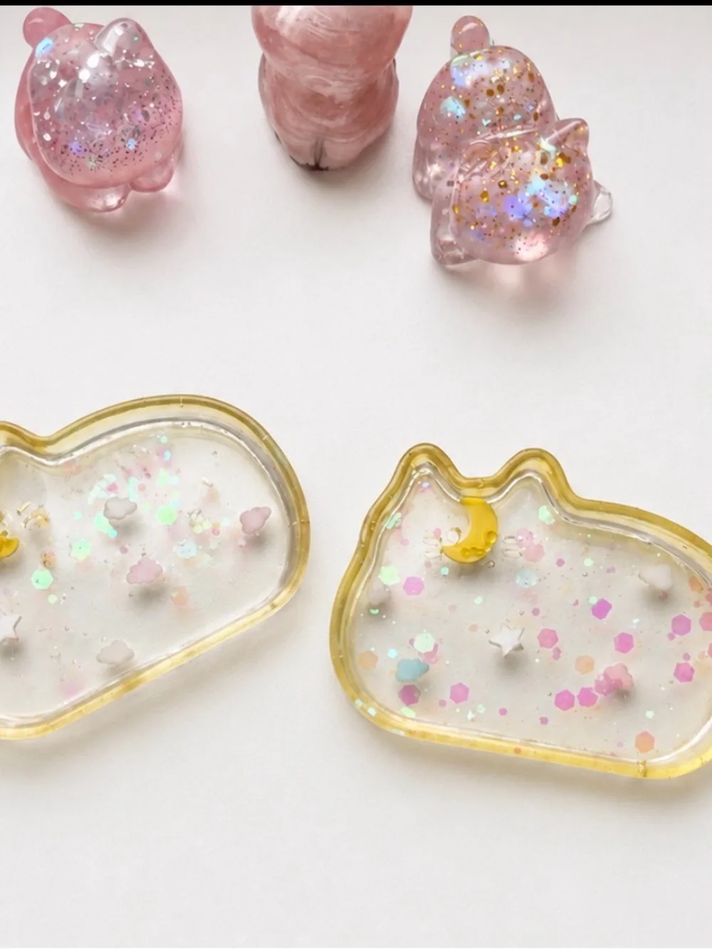 Yellow Glitter Cat Cloud Trays